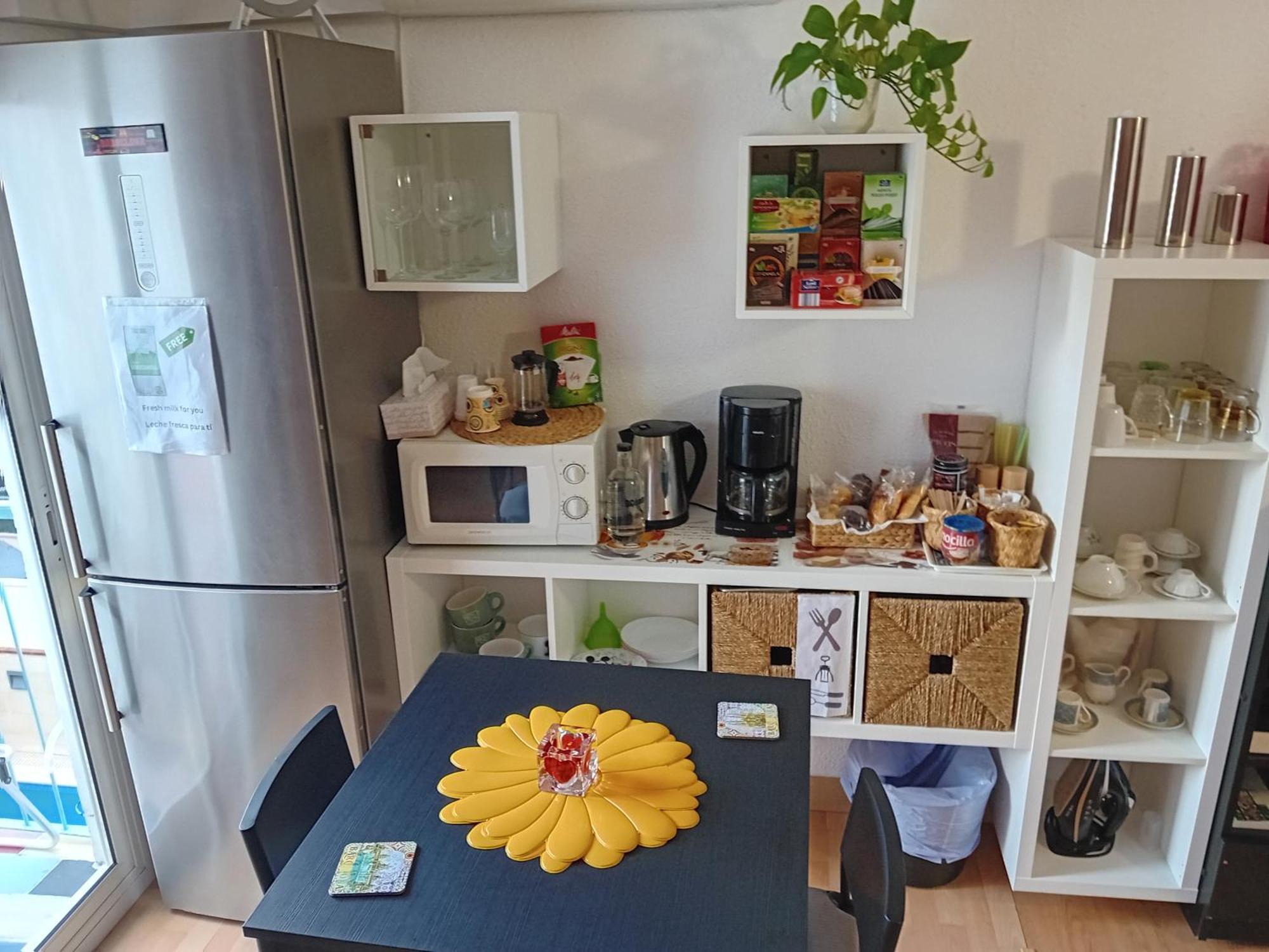 Apartamento Compartido Excelente Ubicacion El Prat de Llobregat Kültér fotó
